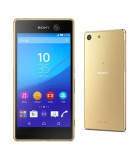 Xperia M5